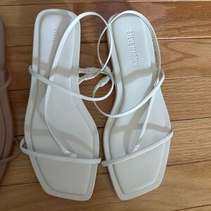 White Steve Madden Lynley Strappy Sandals
Never worn